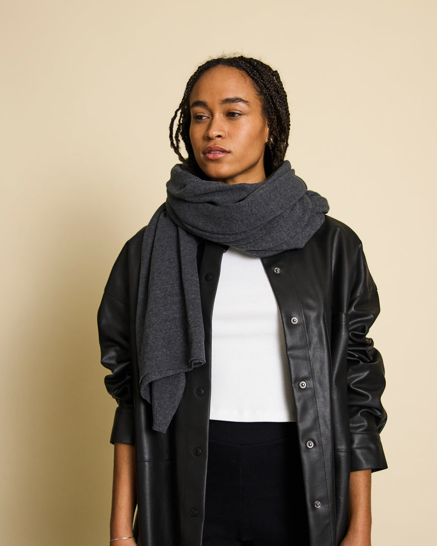 Écharpe en coton recyclé | Gris foncé "ross dark grey"