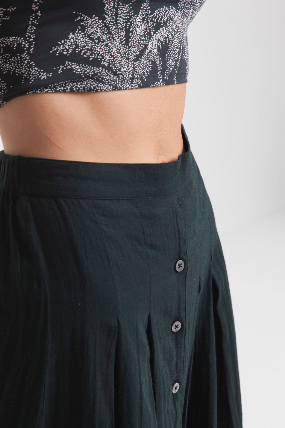Jupe longue noire en coton bio - Adela