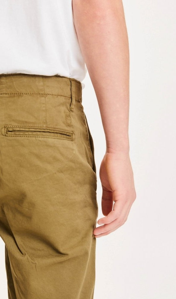Short chino droit kaki en coton bio - chuck