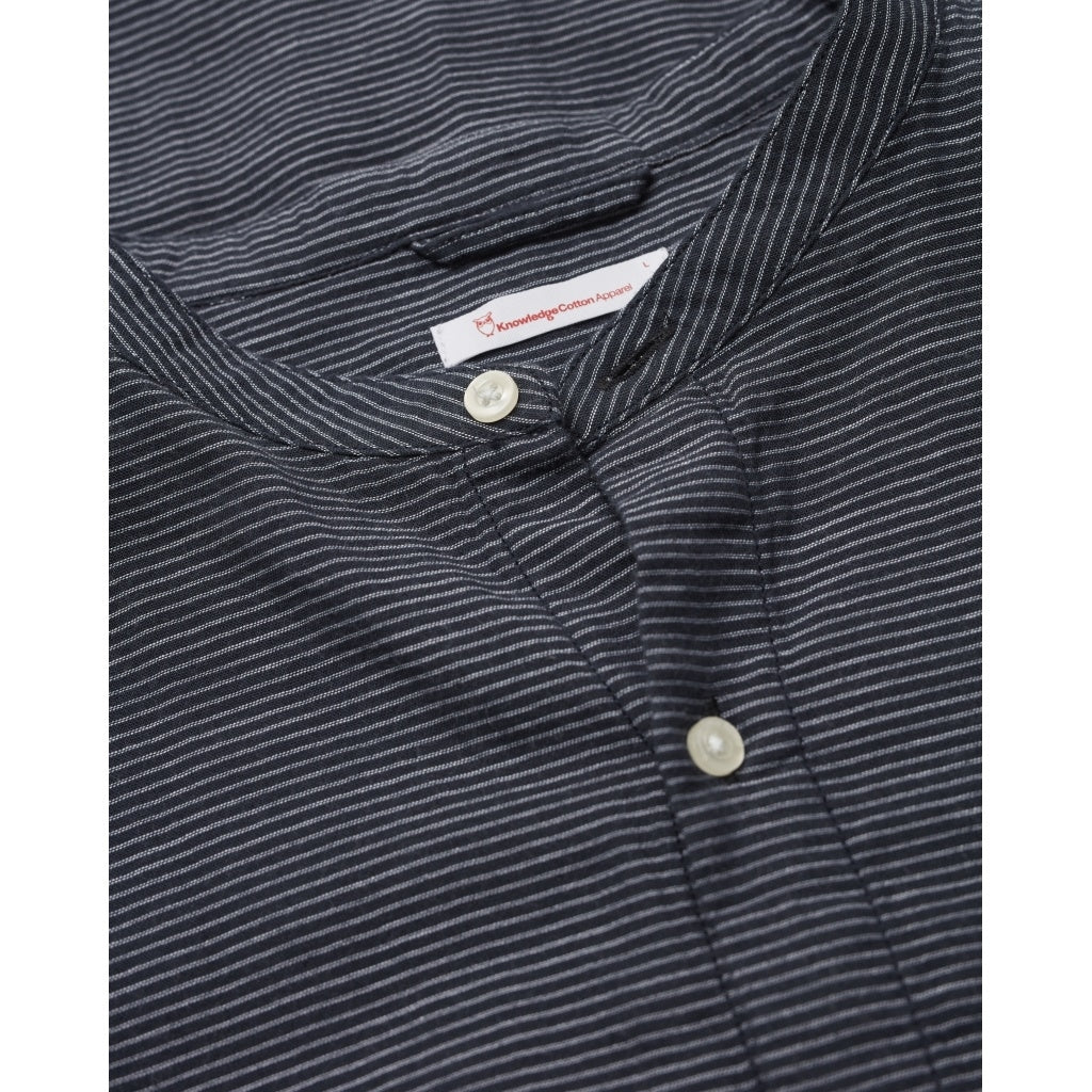 Chemise col mao rayée bleu nuit en coton bio - larch