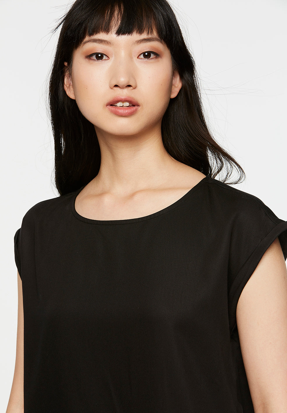 Robe noire en tencel - hilaa