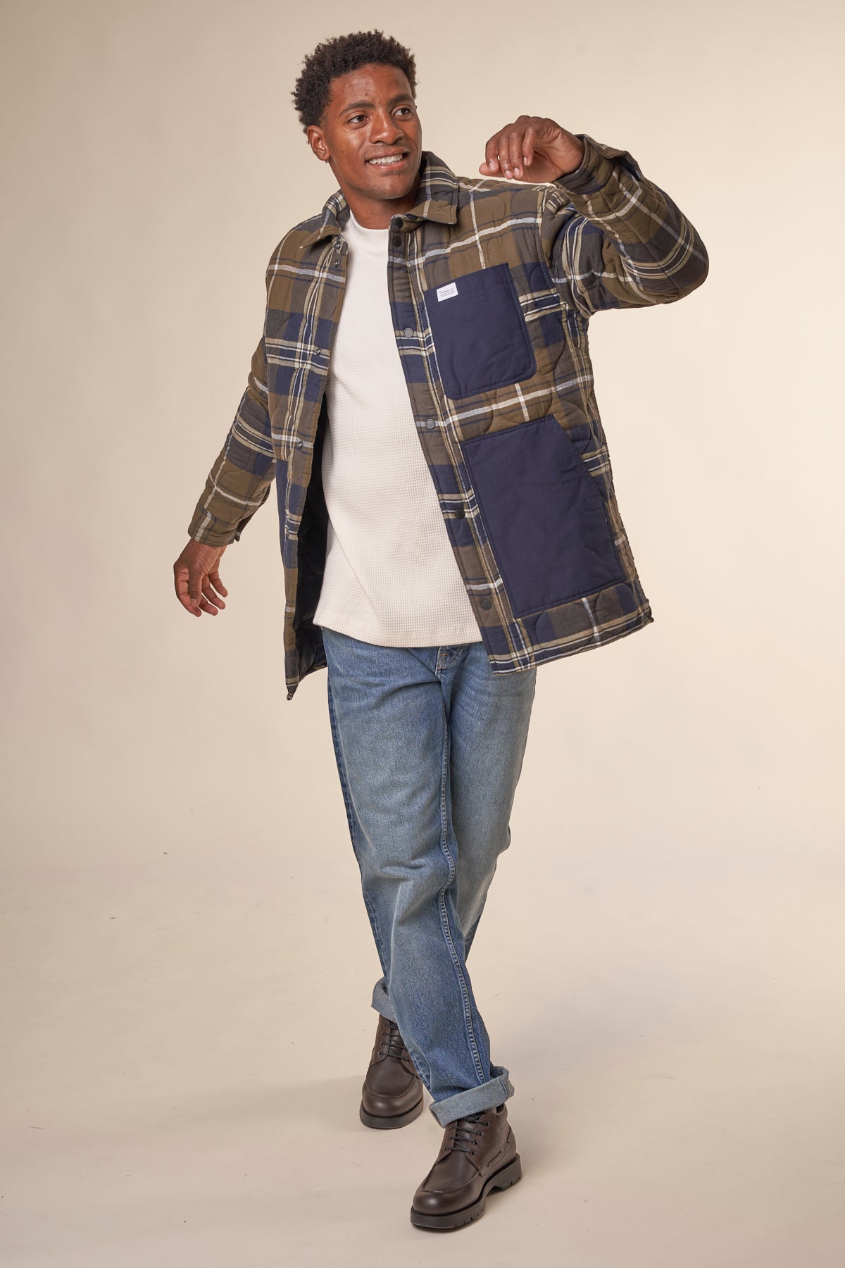 Veste matelassée en coton bio et matière recyclée | Carreaux "checked quilted overshirt green check"