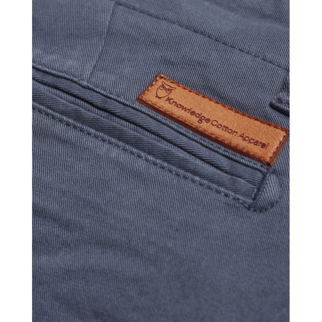 Short chino bleu en coton bio