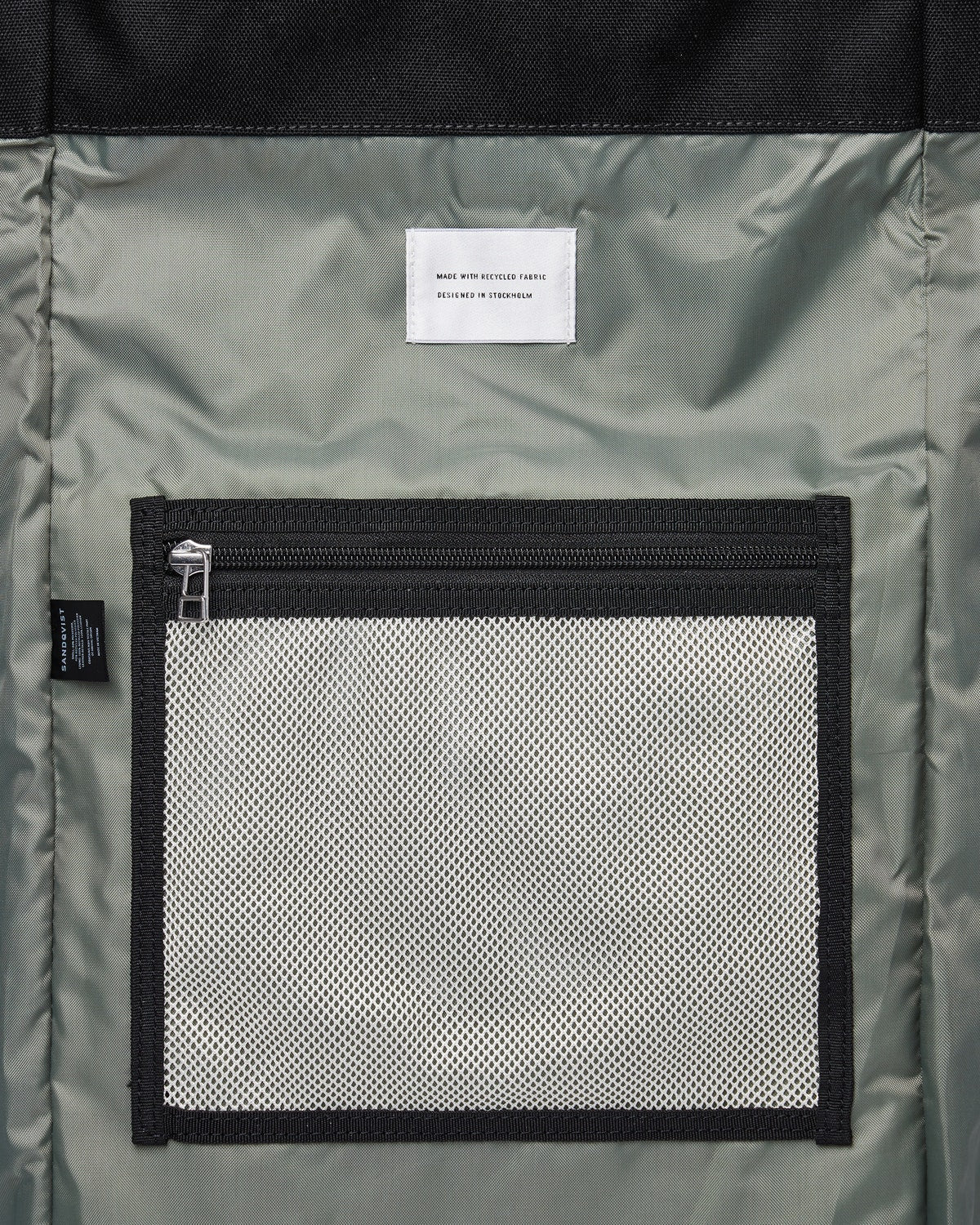 Sac à dos en matières recyclées | noir "bernt black with black leather"