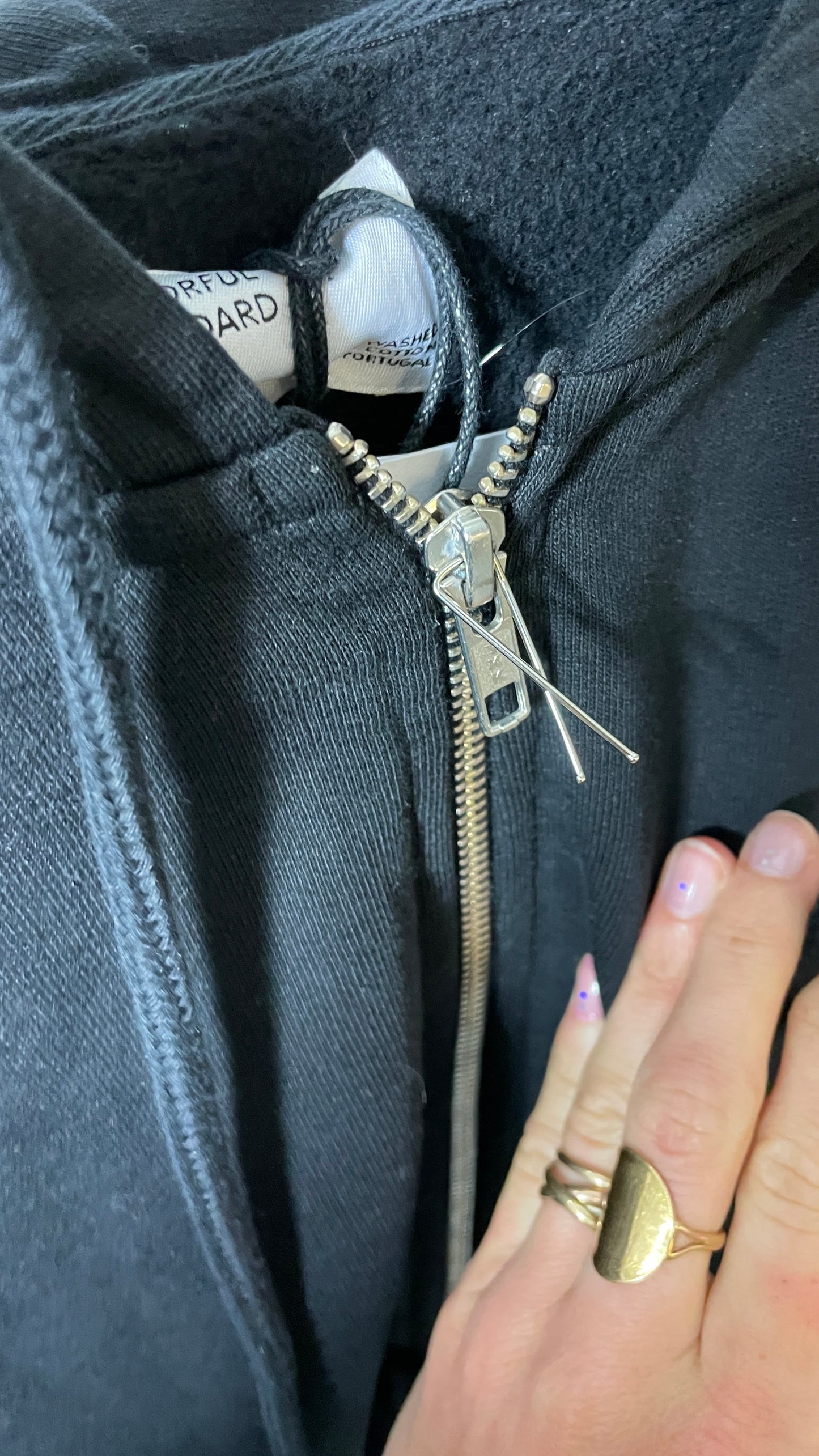 Sweat à capuche zippé en coton bio | noir 'Deep Black'