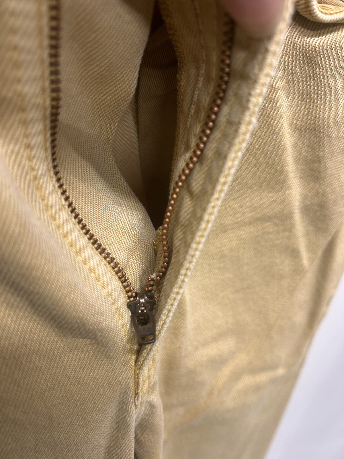 Jean ample en coton bio | ocre 'clean eileen ochre'