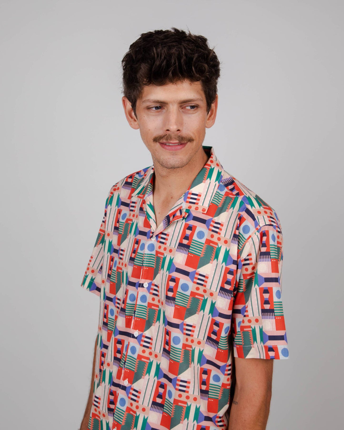 Chemisette à motifs en coton bio - artisan aloha shirt passion red