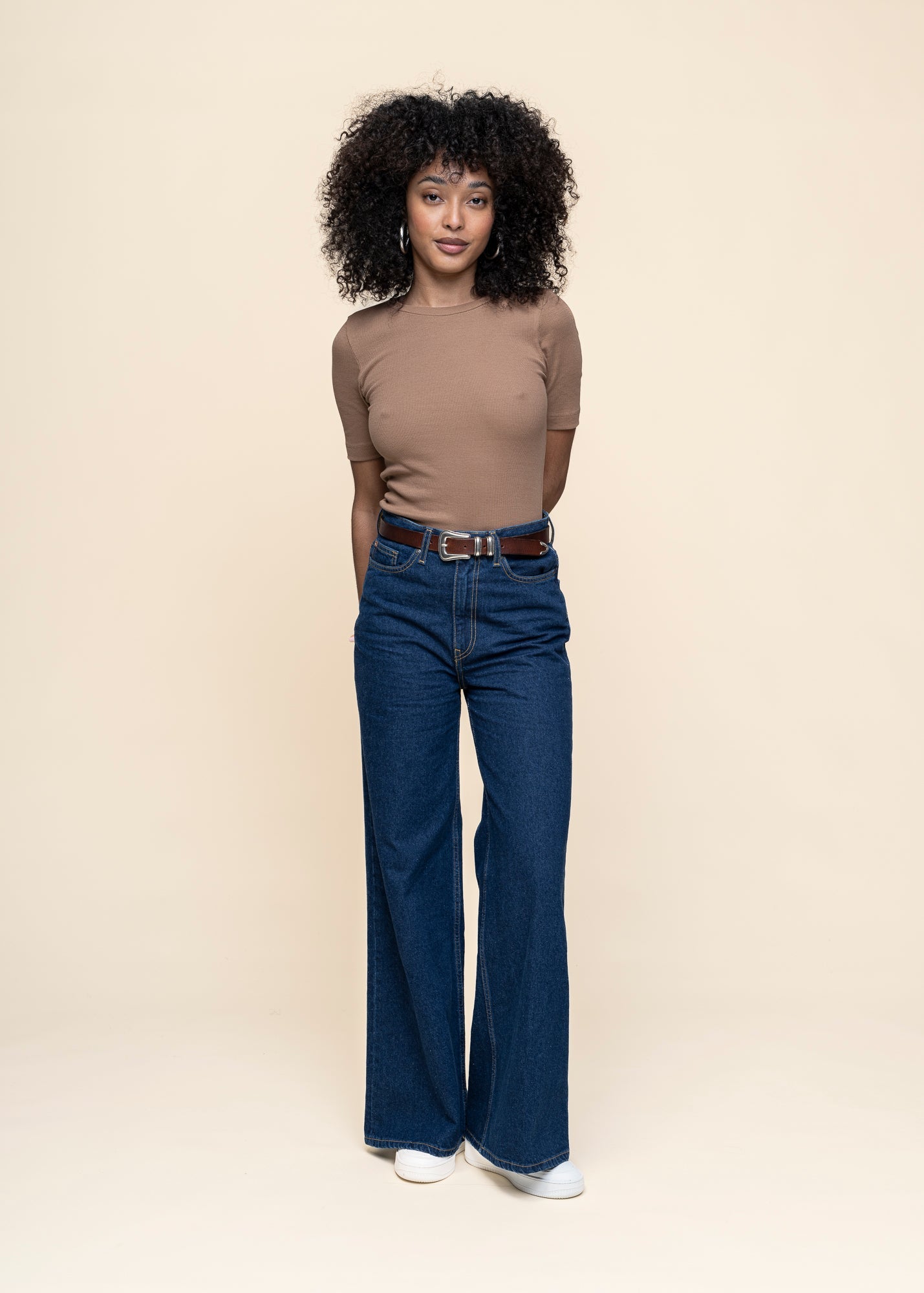 T-shirt côtelé en coton bio | marron "rib t-shirt tuffet"
