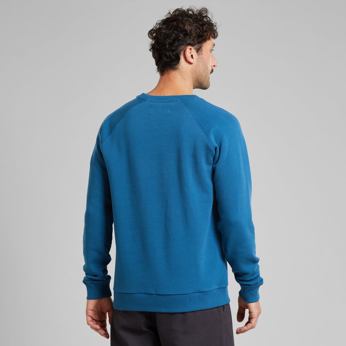 Sweat brodé en coton bio | bleu "sweatshirt malmoe primary bike midnight blue"