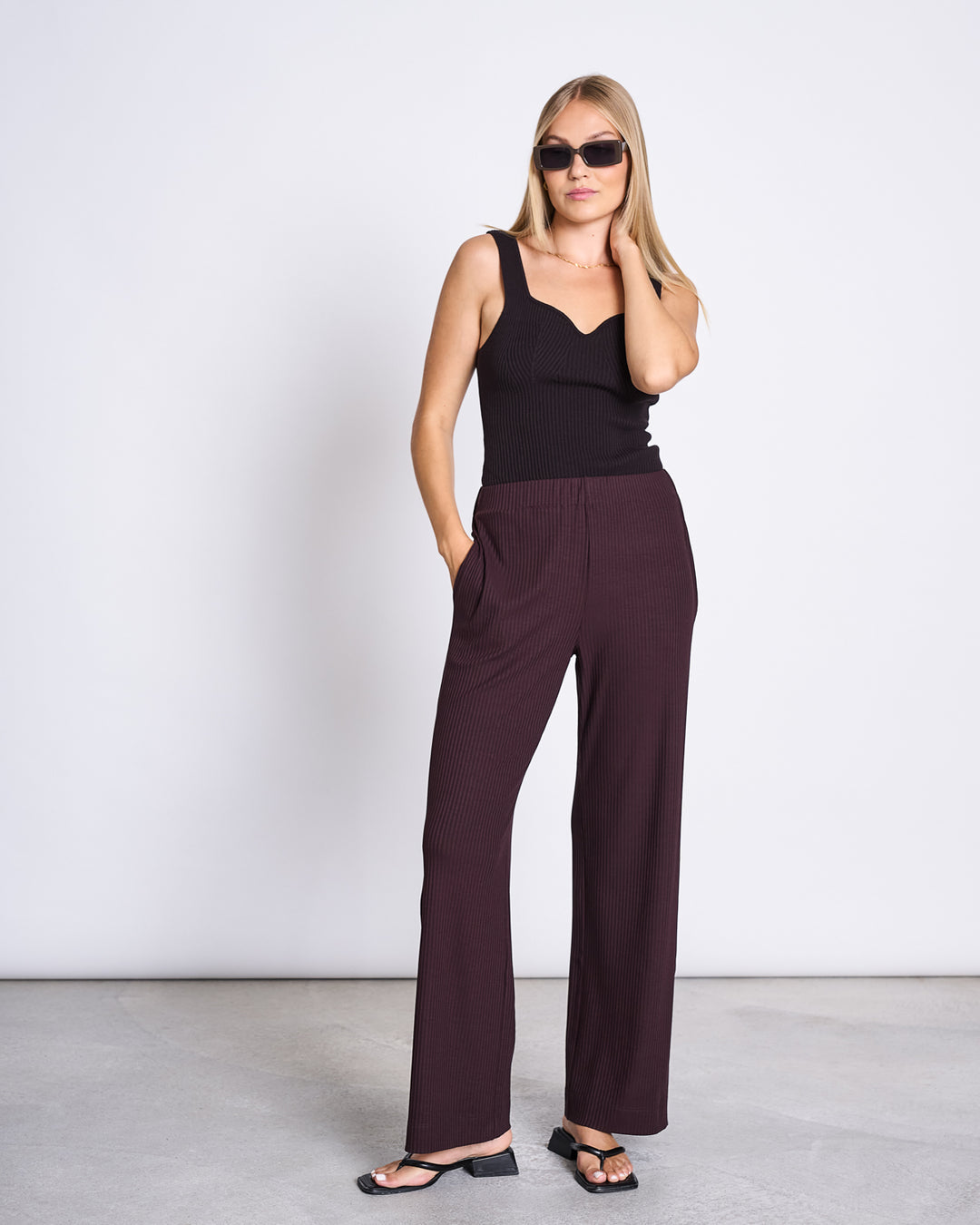 Pantalon ample côtelé en tencel | marron "smilla espresso"