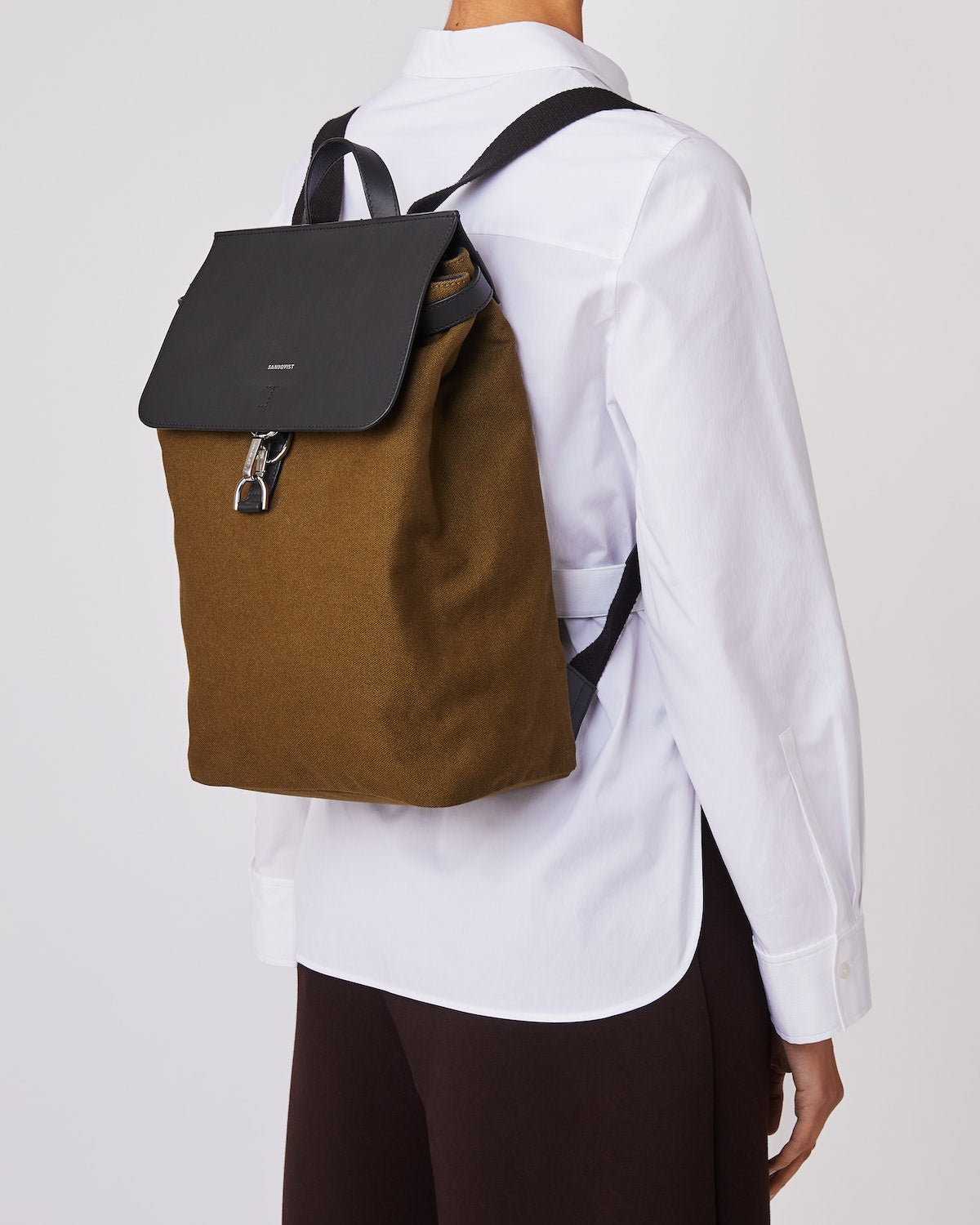 Sac à dos en coton bio et cuir - alva metal hook olive - olive
