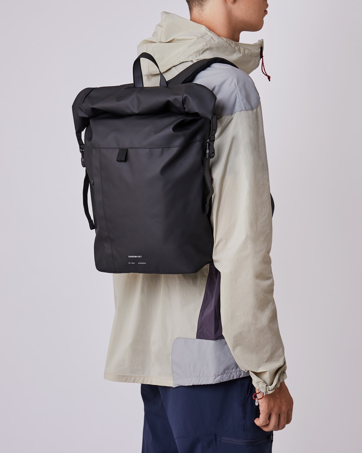 Sac à dos imperméable en matière recyclée | noir "konrad black"