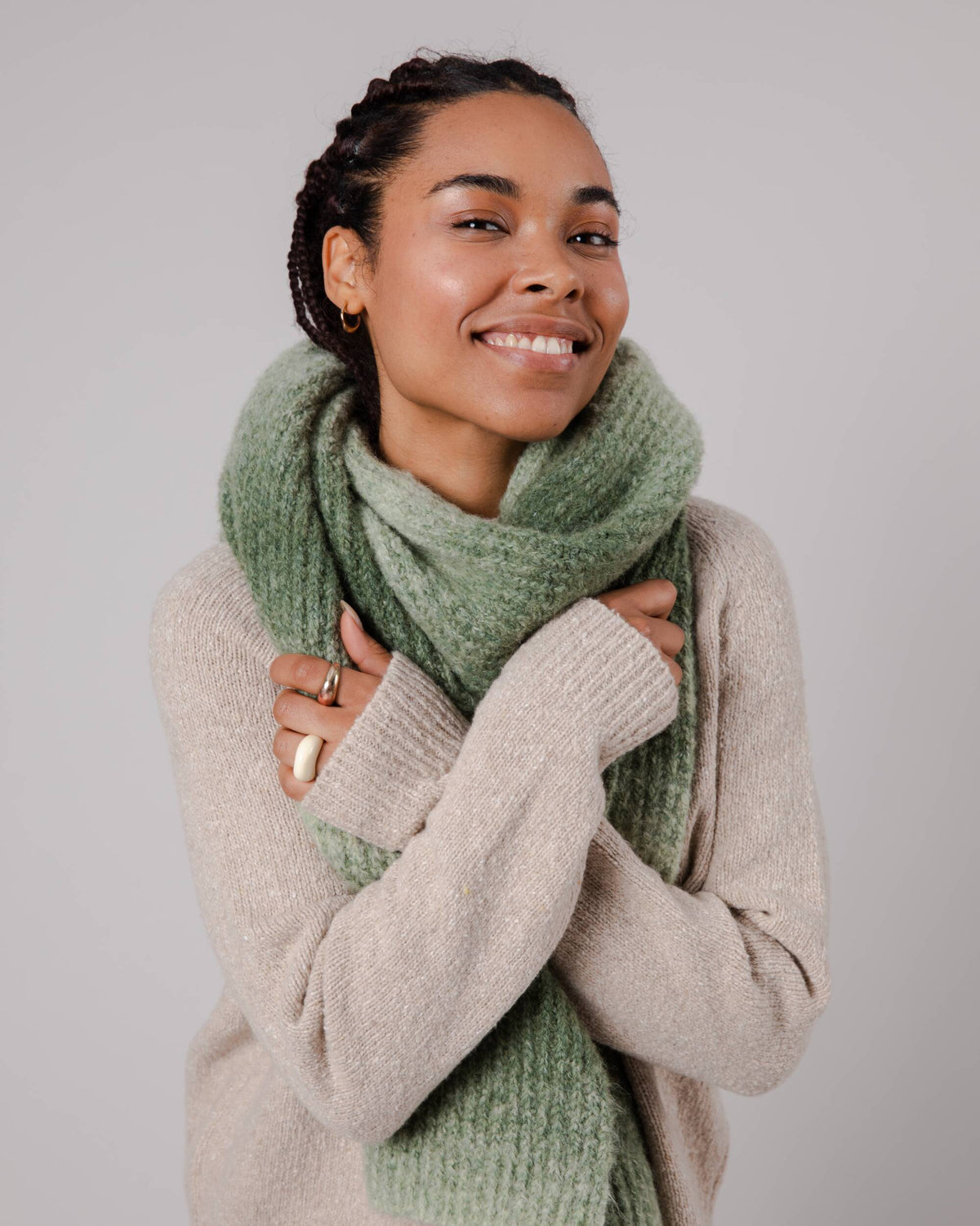 Écharpe en laine recyclée | verte "retro scarf moss"