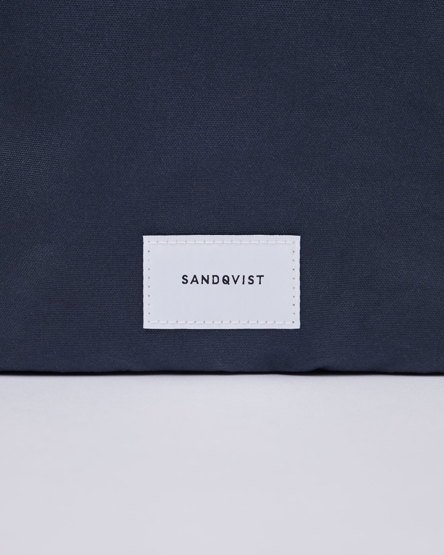 Sac à dos en coton bio et matière recyclée | Marine "knut navy"