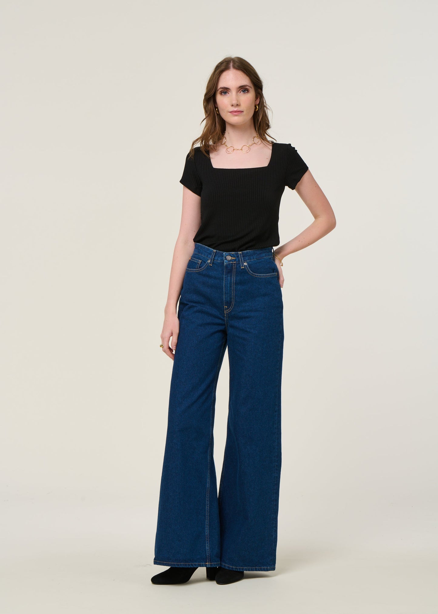 T-shirt côtelé en tencel | noir "arima black"