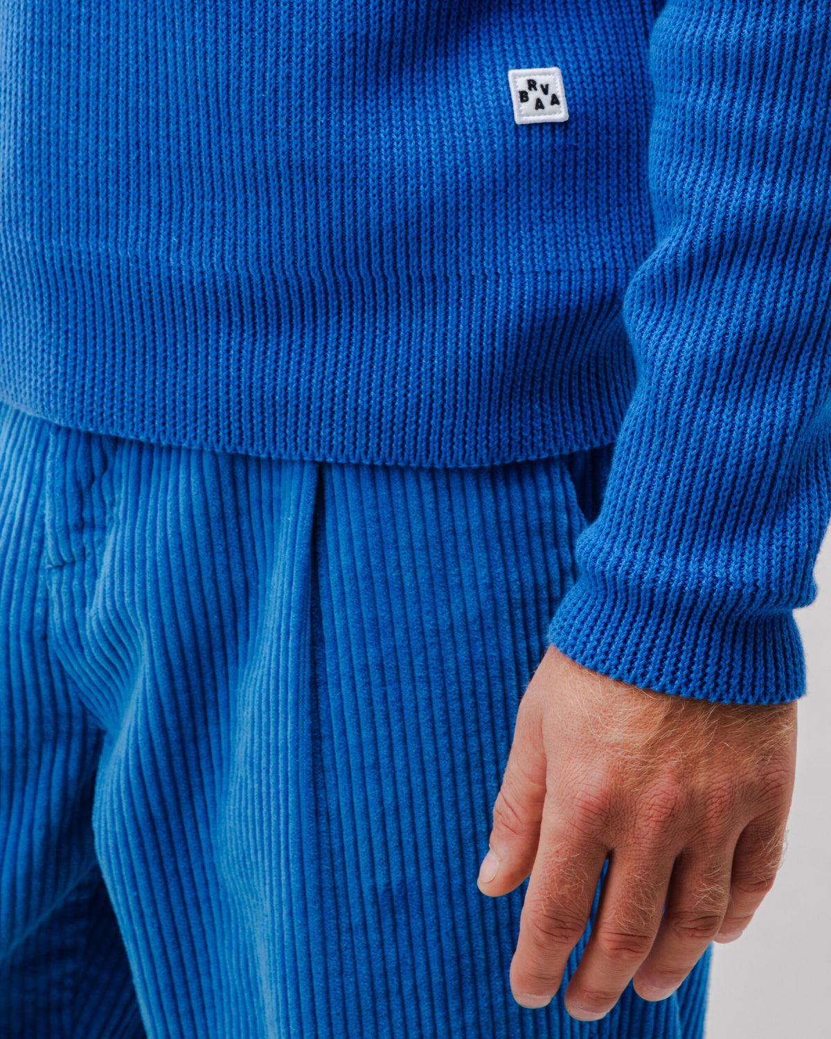 Pull en coton biologique | bleu "bicolor neck cotton sweater blue"