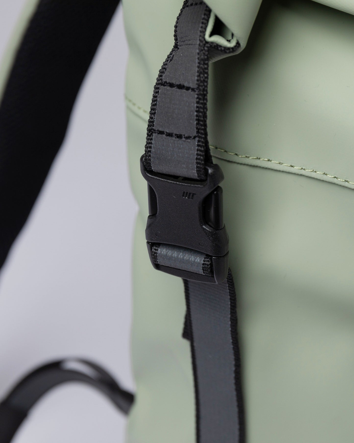 Sac à dos imperméable en matière recyclée | Vert "konrad dew green"