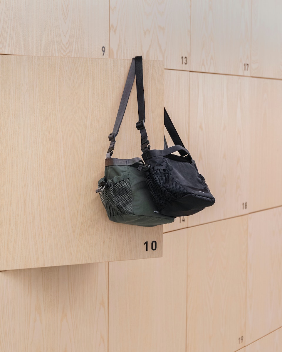 Sac bandoulière en recyclé | Vert "stevie multi lichen green"