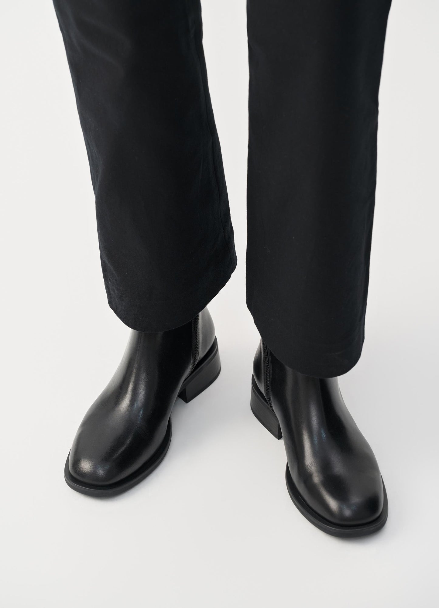 Bottines en cuir certifié | noir "sheila - black"