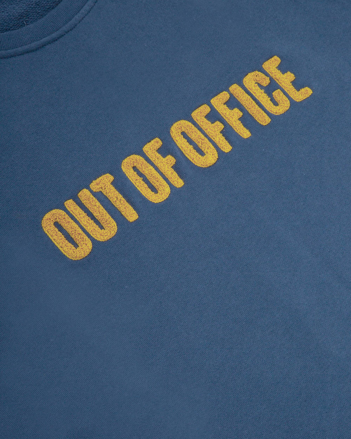 Sweat en coton bio | bleu "out of office sweatshirt - blue"