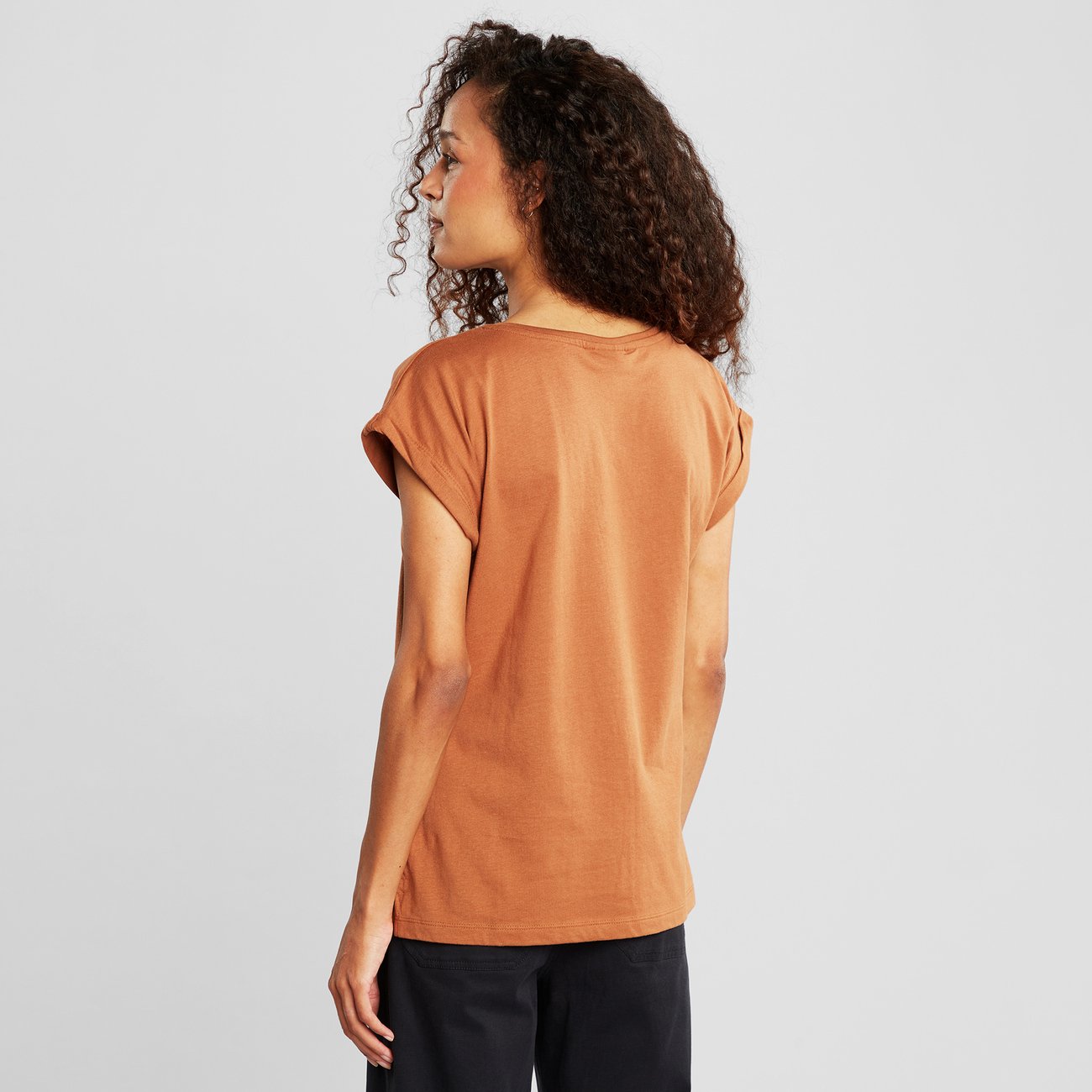 T-shirt en coton bio | Camel "visby base rawhide brown rawhide"