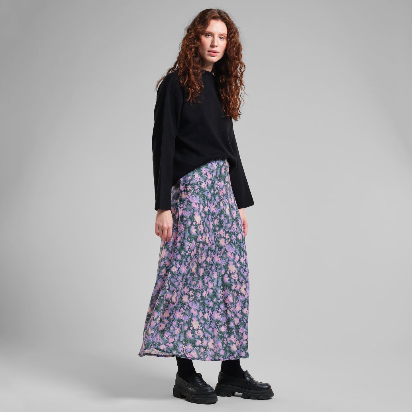 Jupe en lyocell | fleurie "skirt mellby blurred flowers purple"