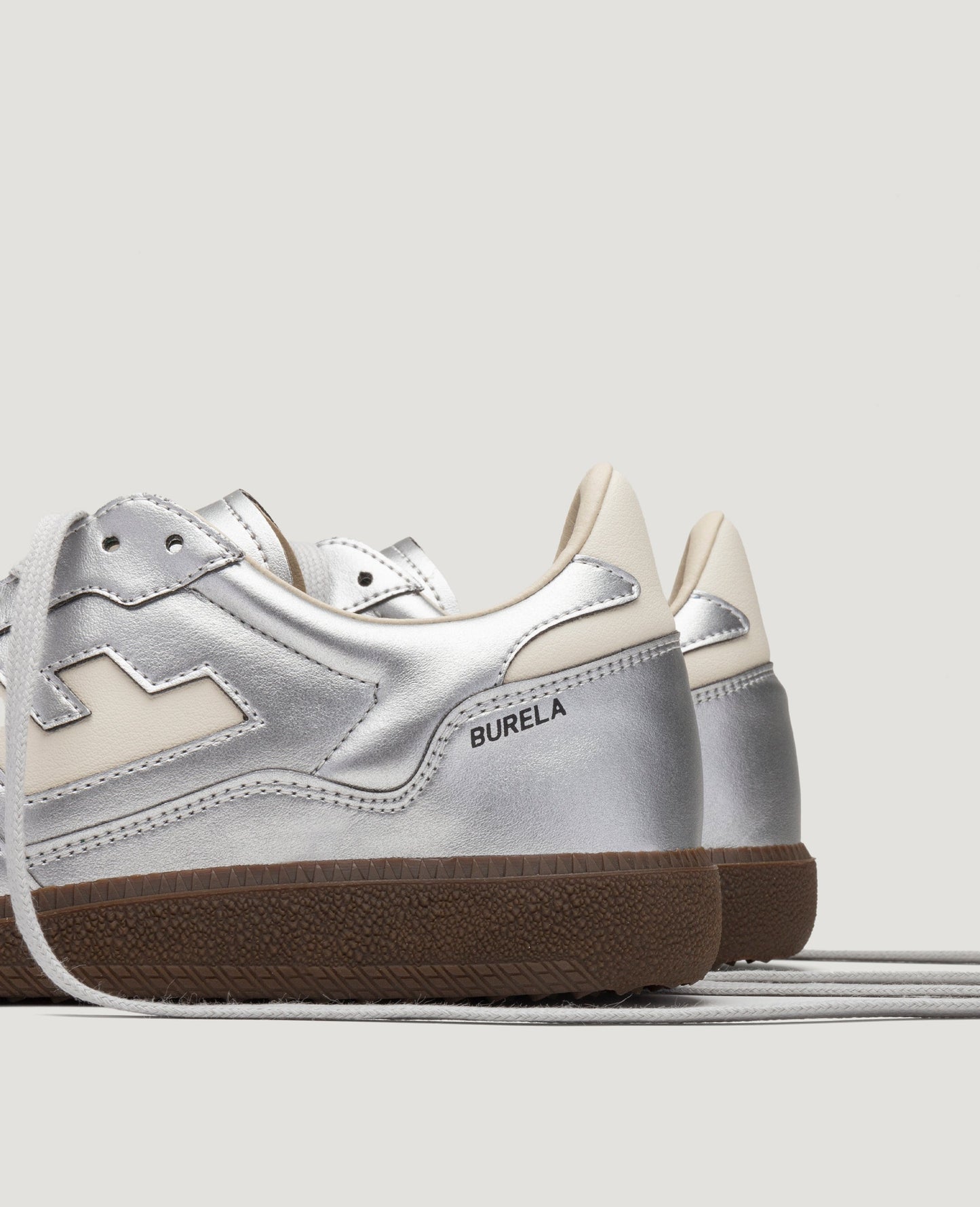 Baskets vegan | argenté "burela slim apple silver"