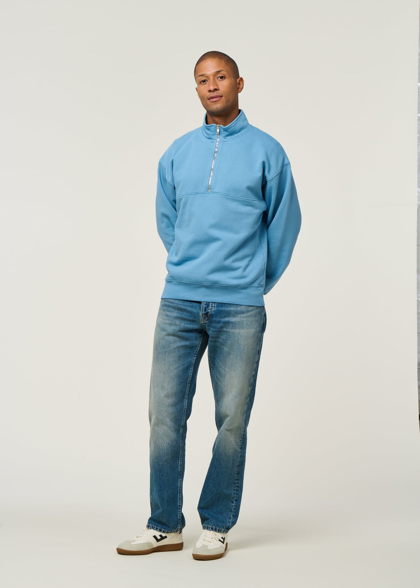 Sweat camionneur col zippé en coton bio | bleu "Seaside Blue"