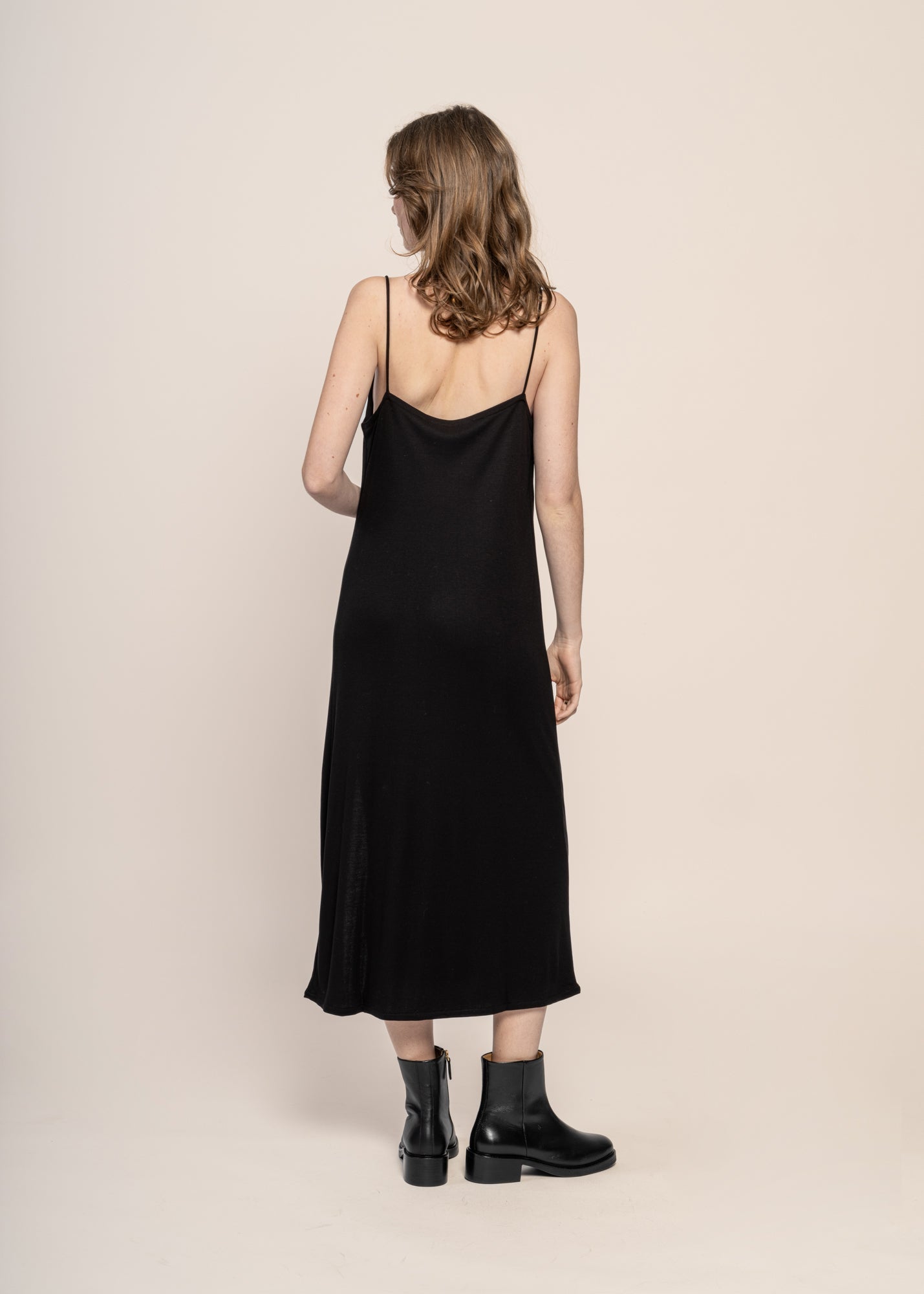 Robe longue noire en tencel - helen midi black