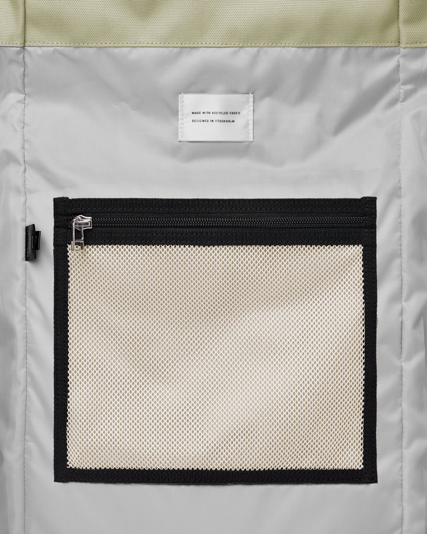 Sac à dos en matière recyclée | Gris et vert "ilon multi dew green/night grey"