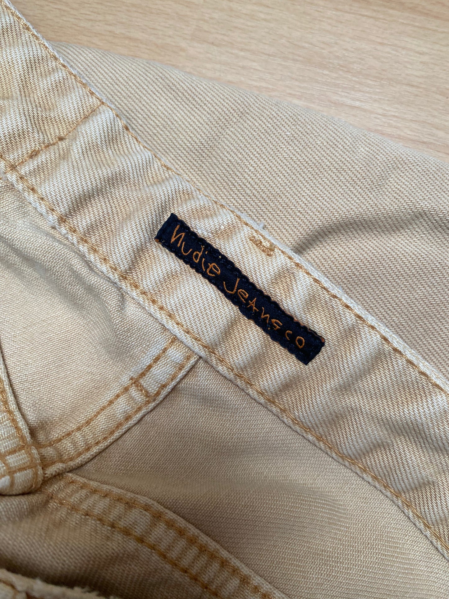 Jean ample en coton bio | ocre 'clean eileen ochre'