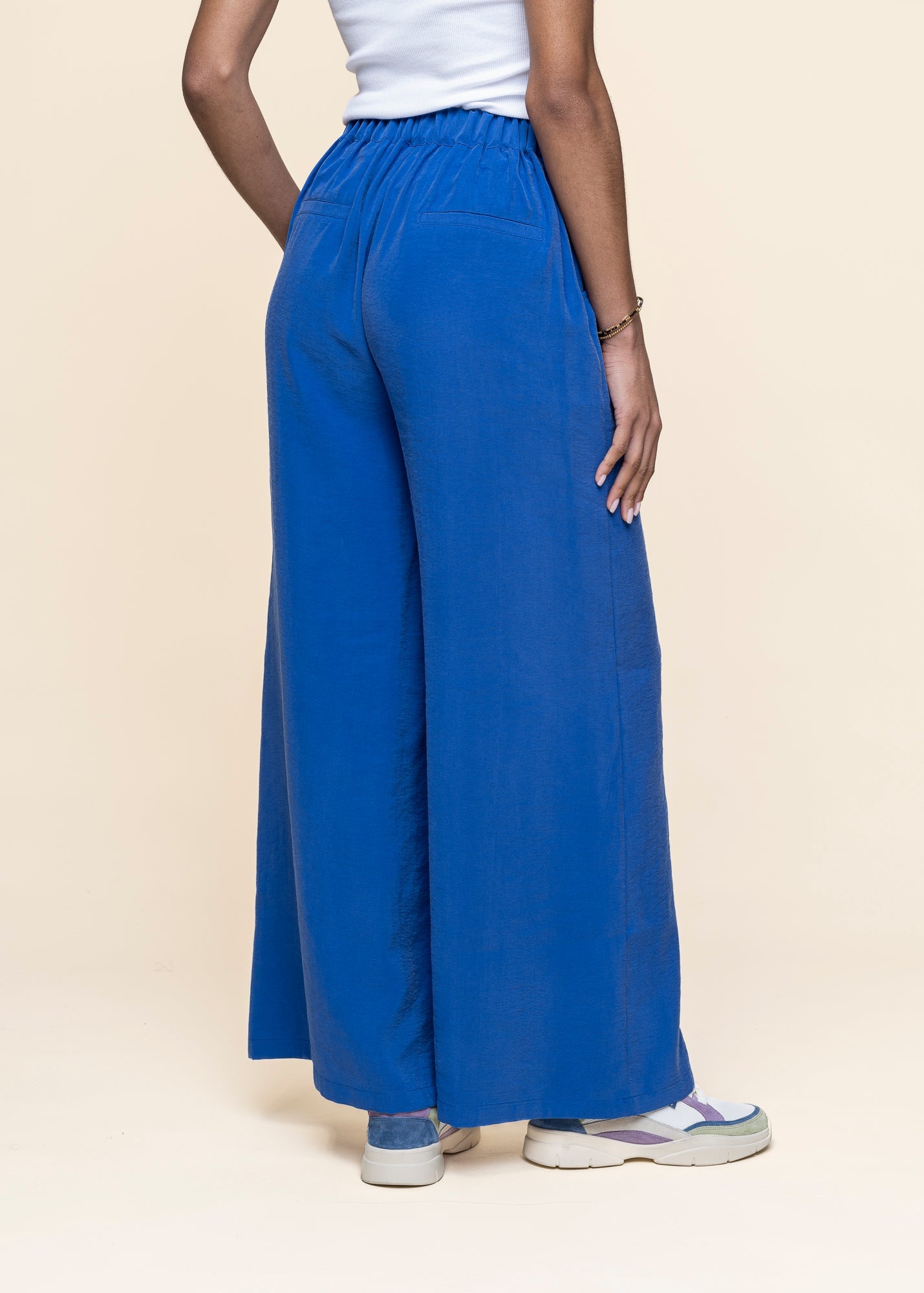 Pantalon ample en tencel | bleu "klodin trouser - indigo blue"