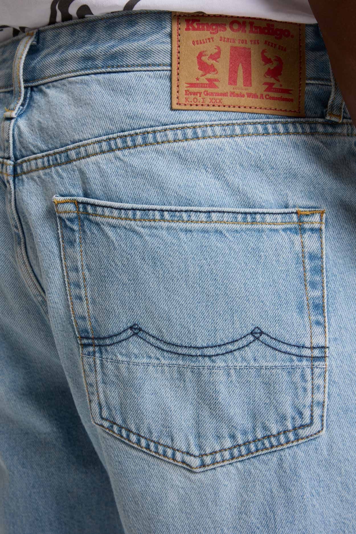 Jean droit large en coton bio | denim clair "roy blue reef light used" | Blue reef light used