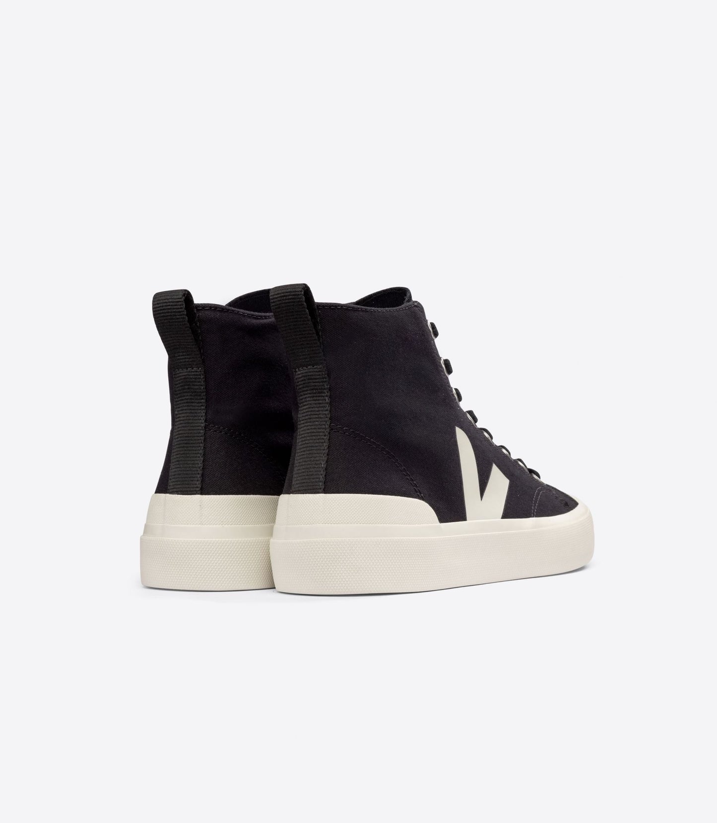 Baskets montantes en coton bio | noir "wata ii canvas black pierre"