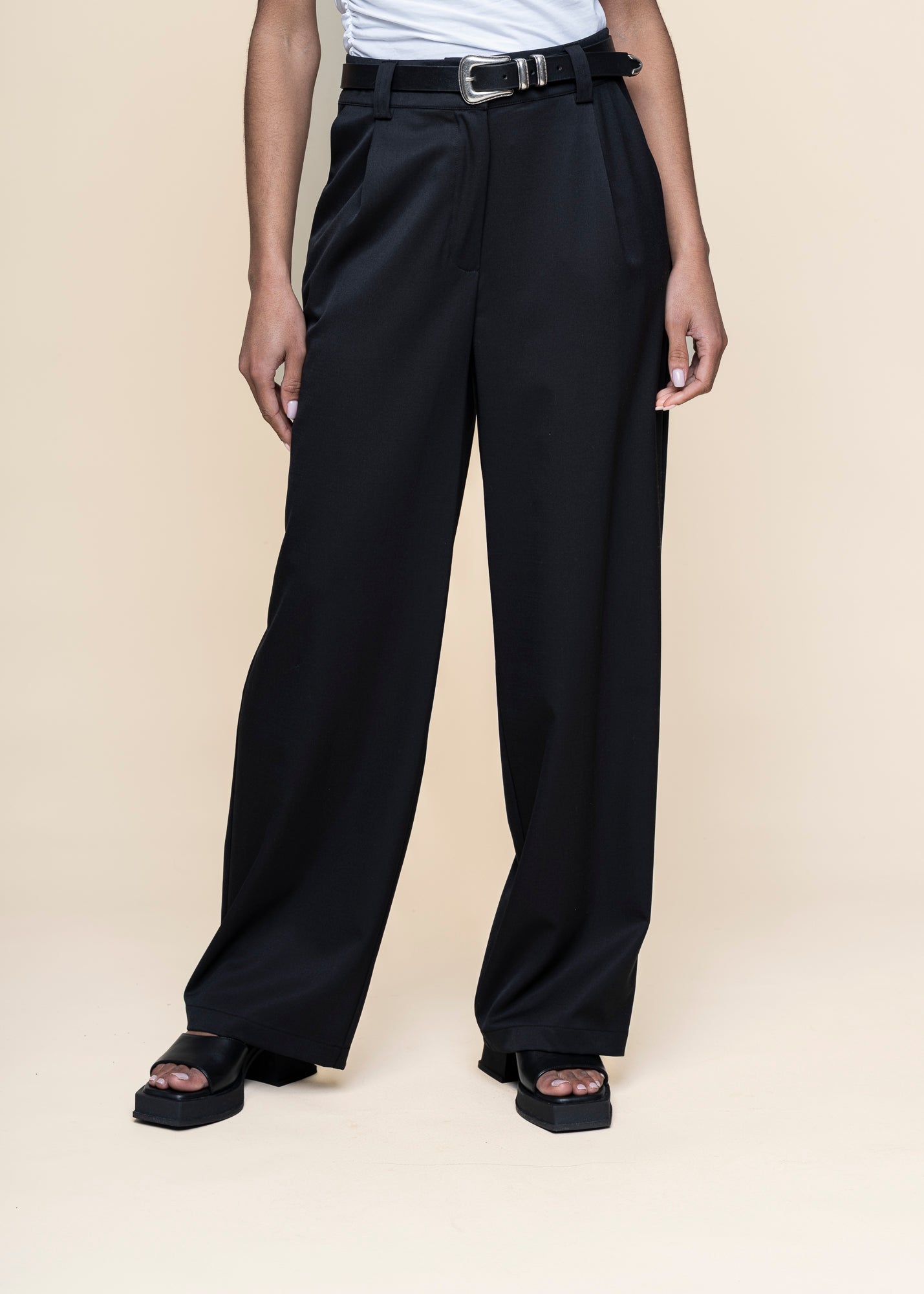Pantalon ample en matière upcyclée | noir "chris"