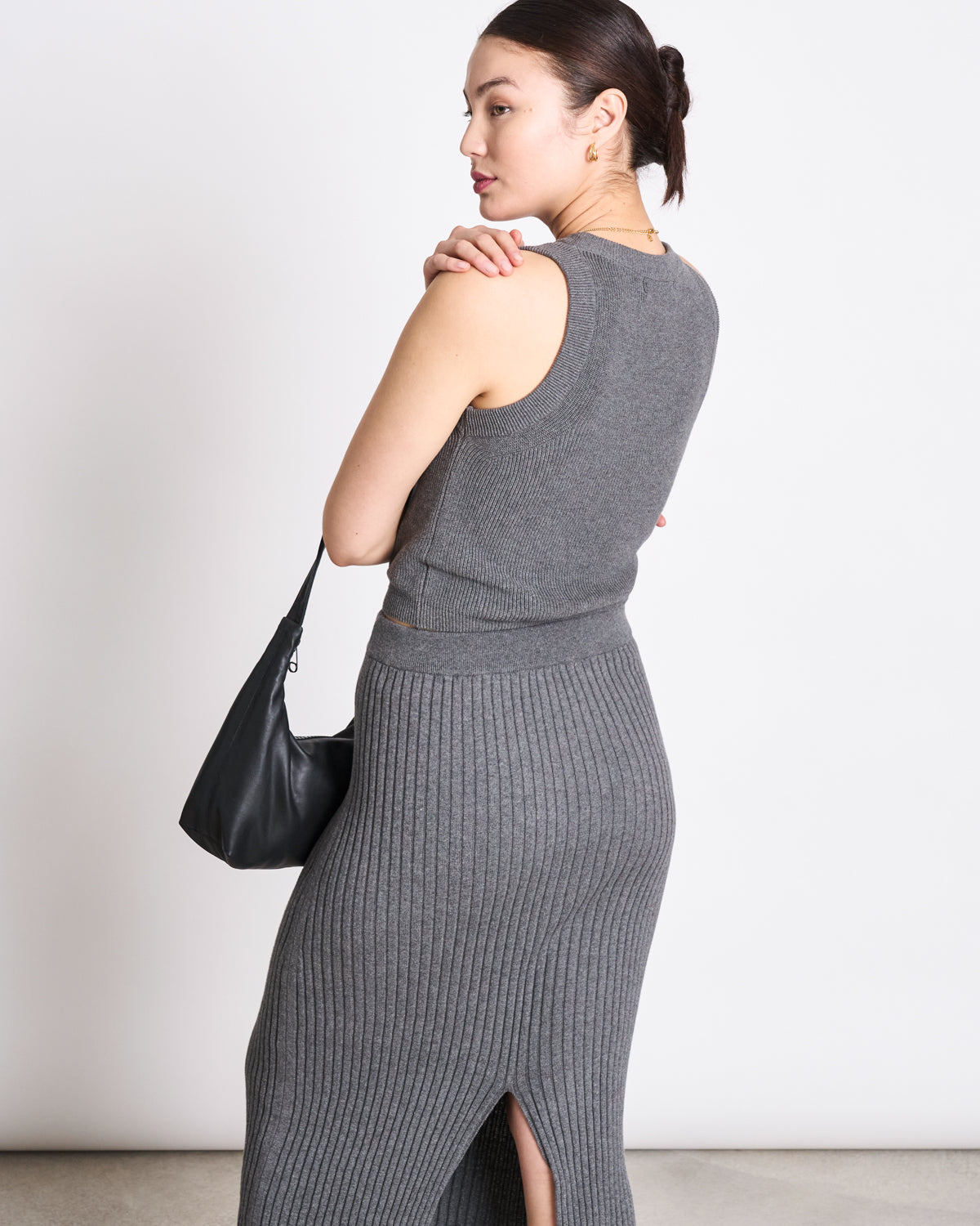 Pull sans manches en maille de coton bio | gris "garda dark grey"
