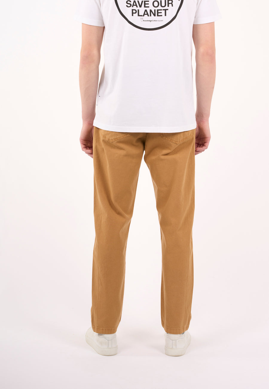 Pantalon fuselé camel en coton bio - TIM canvas relaxed tappered pant kelp
