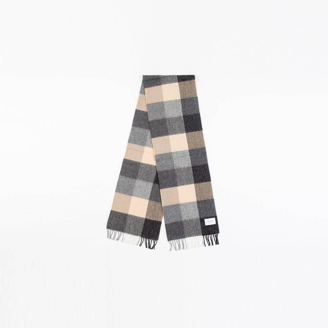 Écharpe grise à carreaux en laine mérinos bio - big check scarf grey