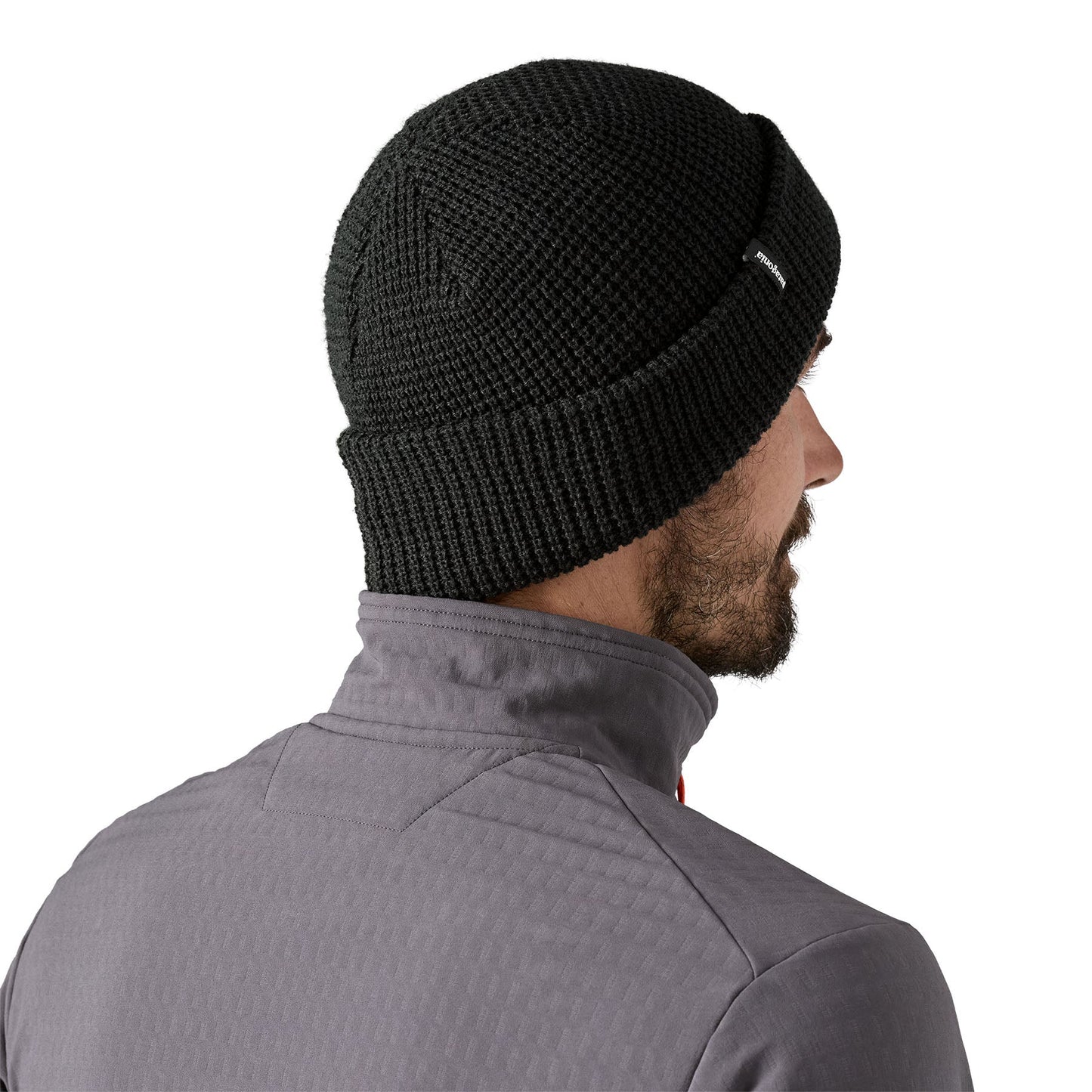 Bonnet à rabat en matière recylée | noir "snowdrifter beanie black"