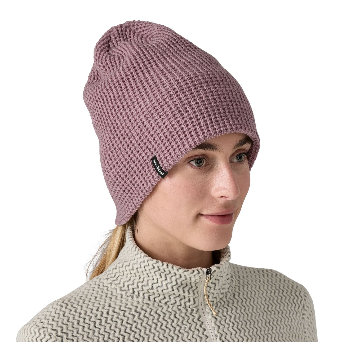 Bonnet à rabat en matière recyclée | rose "snowdrifter beanie stormy mauve"