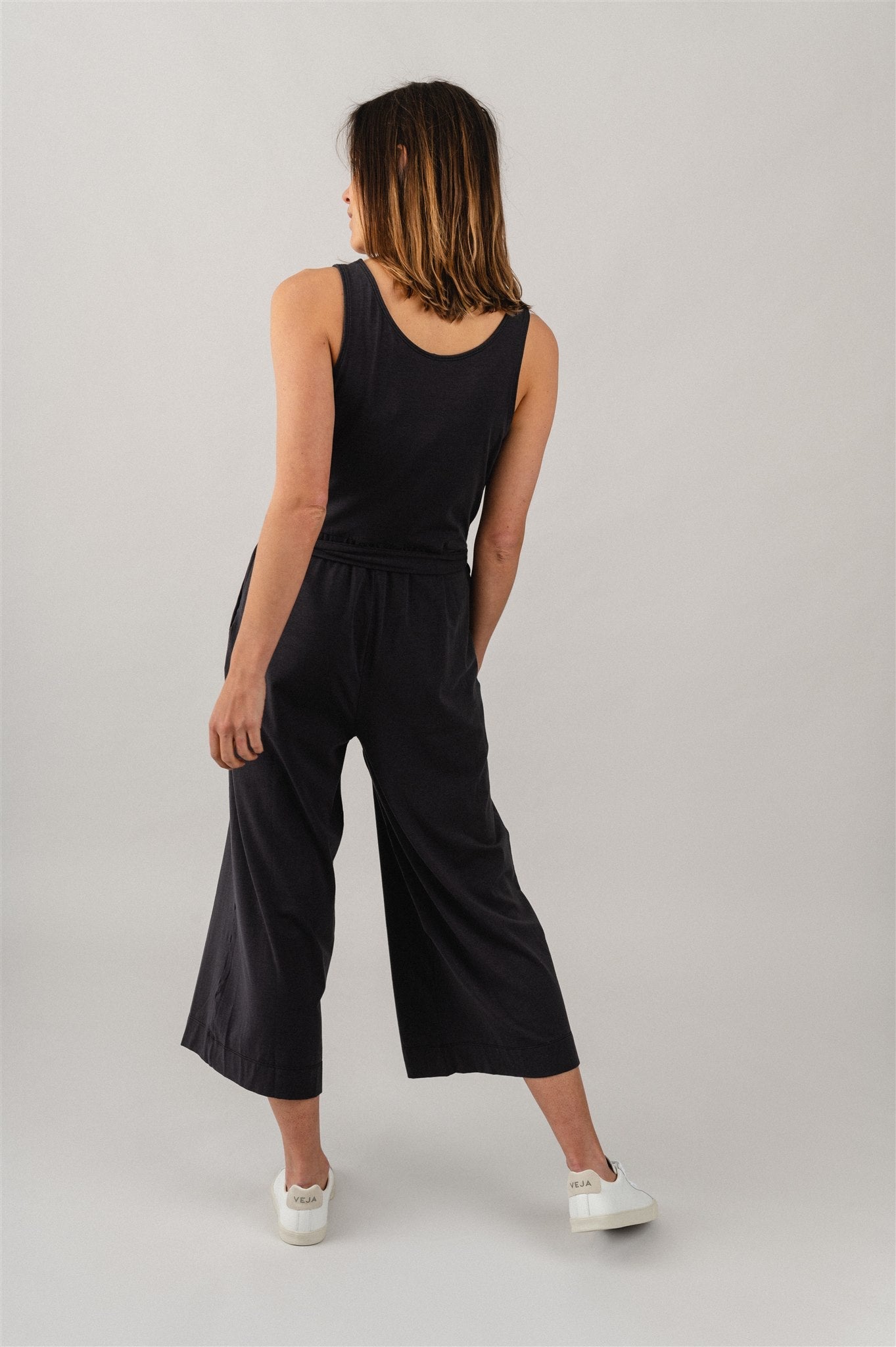 Combinaison noire en coton recyclé et Tencel - w's kamala jumpsuit ink black