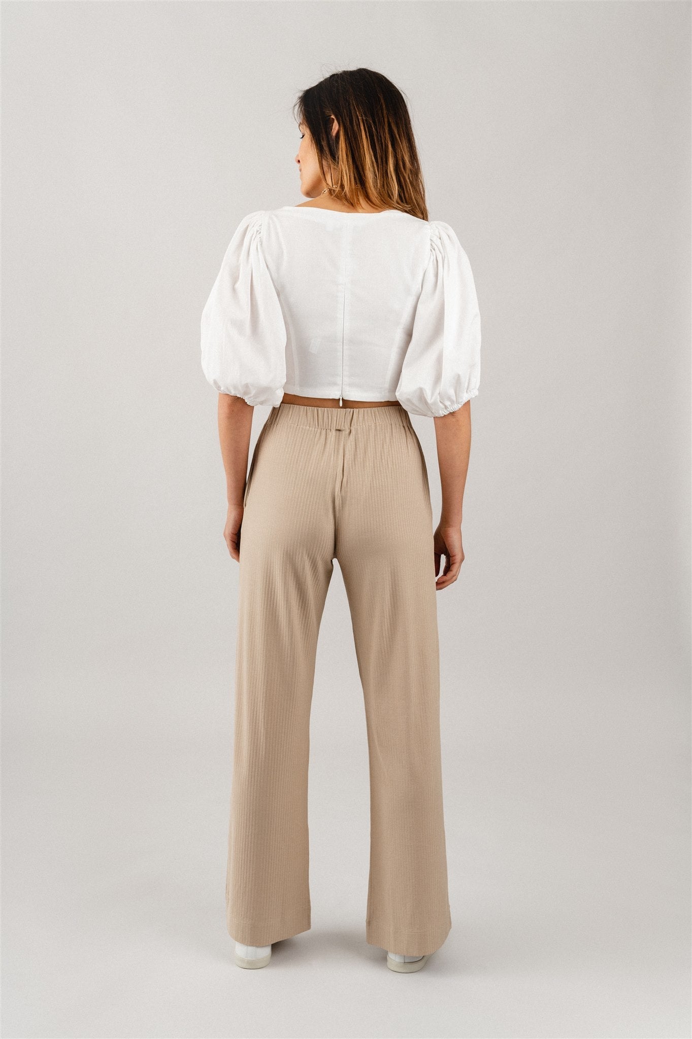Pantalon ample côtelé en tencel | Beige "smilla almond"