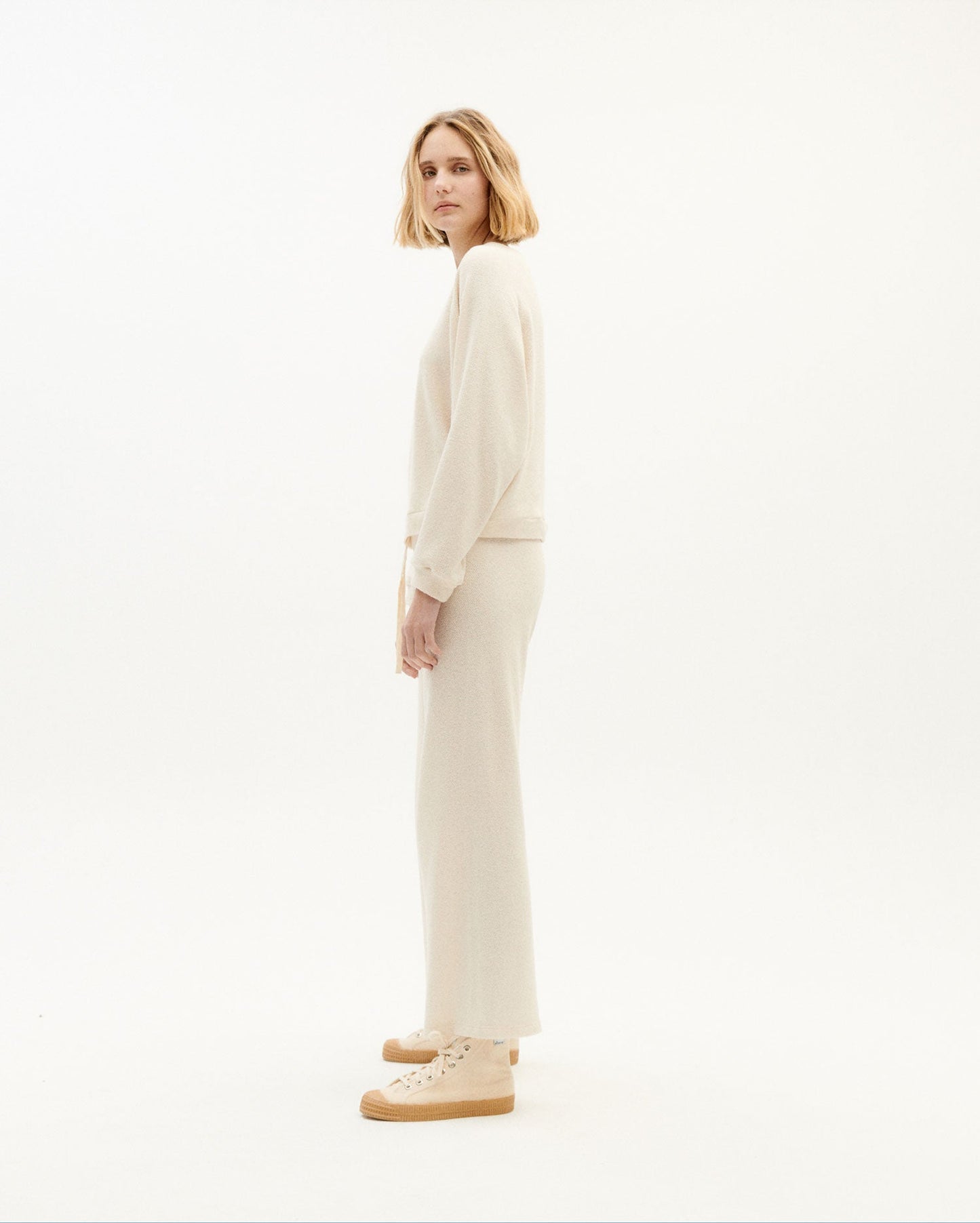 Pantalon fluide en matières recyclées et coton bio | écru "ivory trash eri pants"