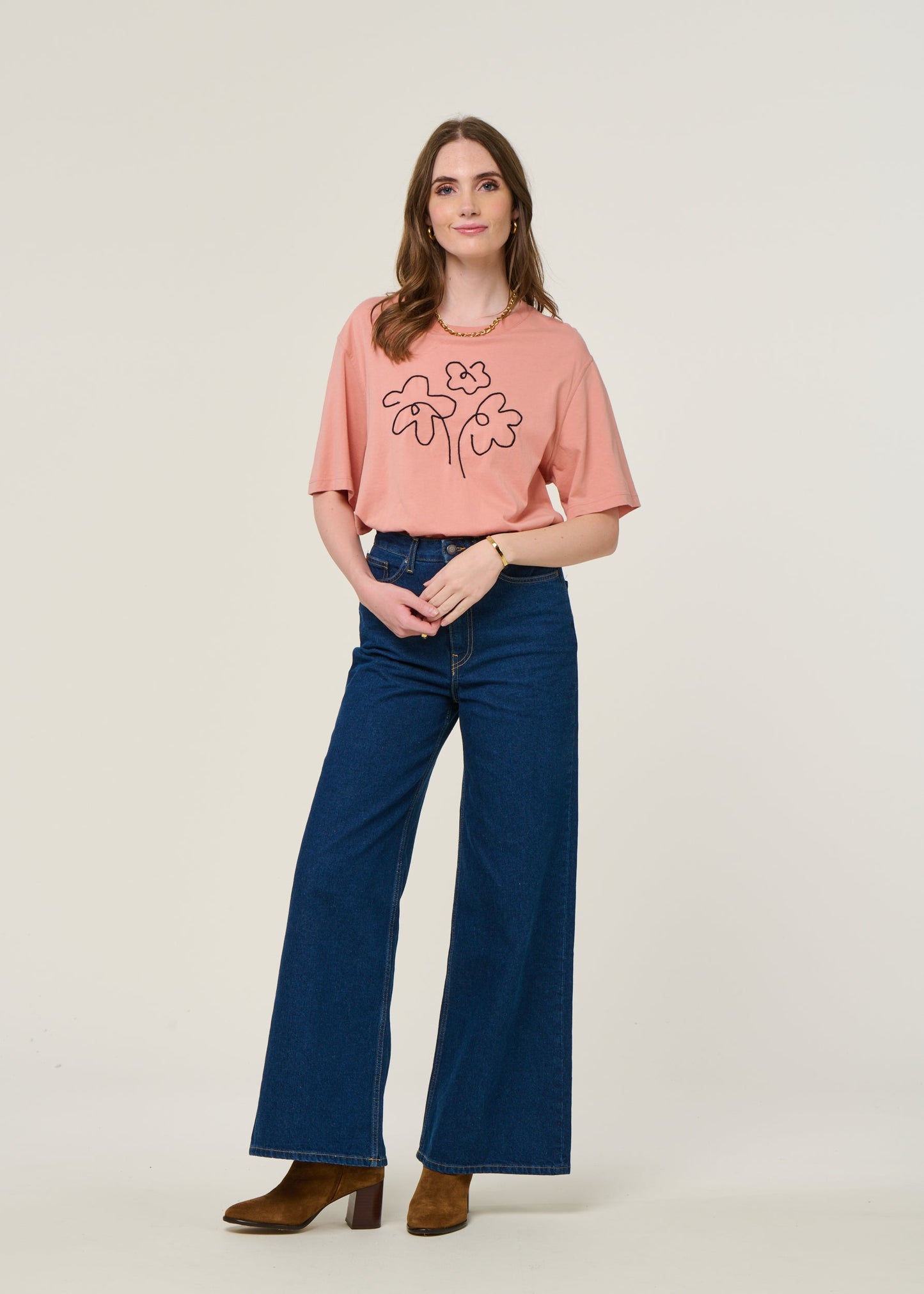 T-shirt brodé en coton biologique | rose "flower rope pink lucia tee - pink"