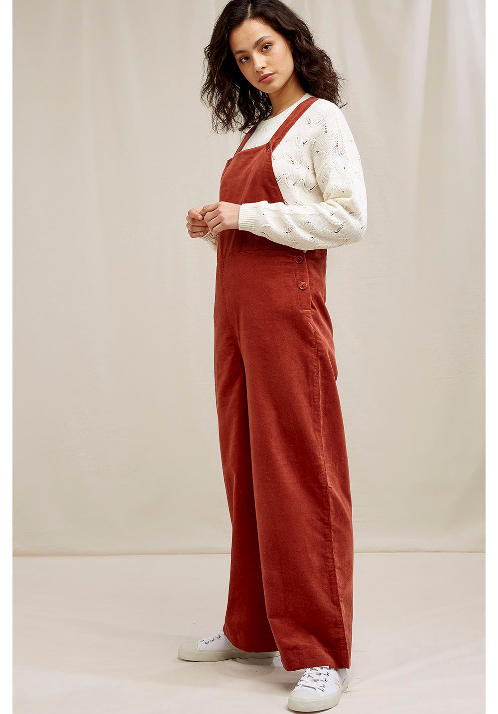 Salopette en velours ocre rouge en coton bio - ali