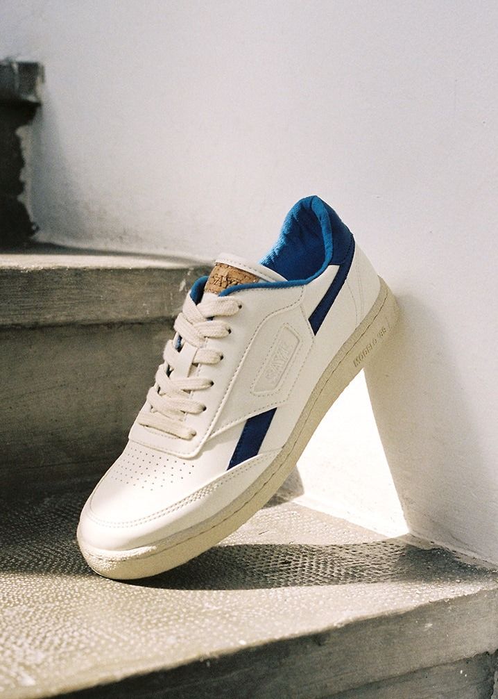 Baskets vegan | blanc et bleu "Basket en recyclé - modelo '89 icon ocean" | Midblue