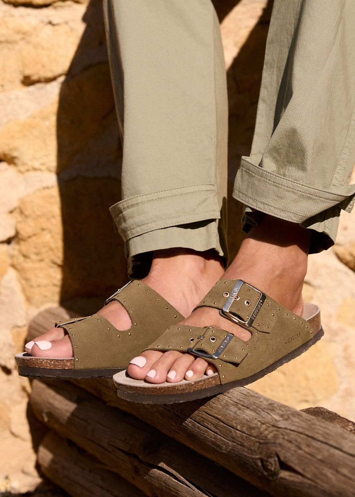 Sandales kaki en cuir certifié | kaki "honolulu lead velour kaki" | Kaki