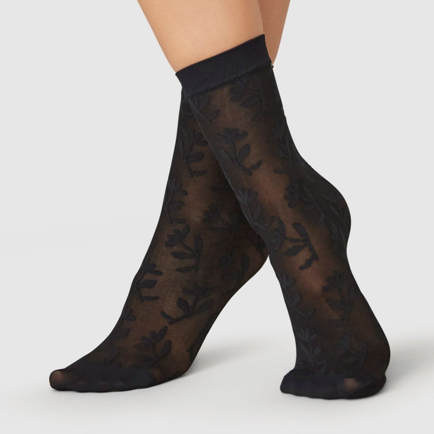 Chaussettes 40 deniers à motifs en recyclé | noir "flora flower socks black"