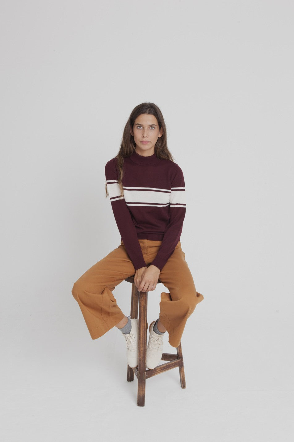 Pull à col cheminée bordeaux en laine mérinos bio