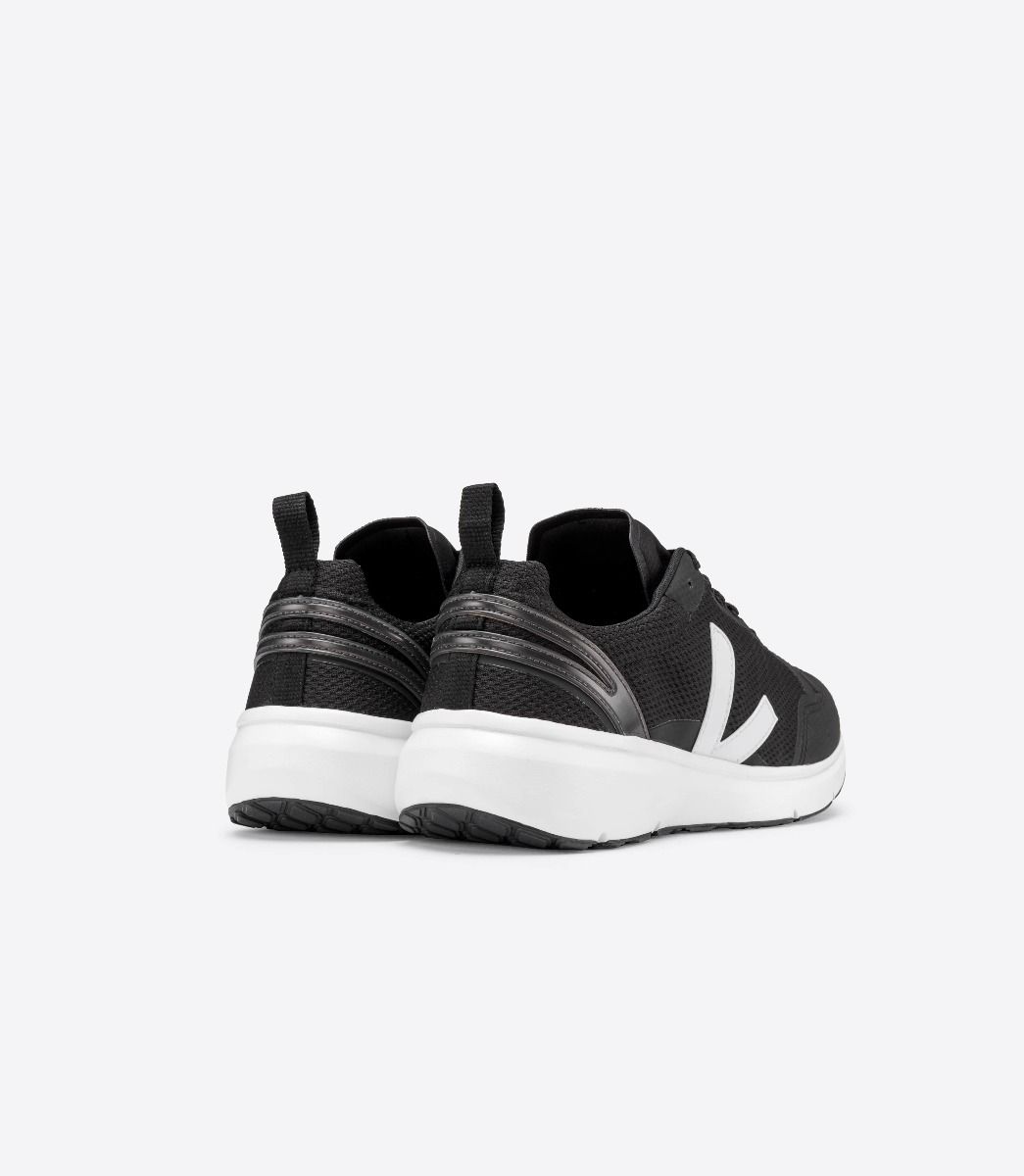 Baskets de sport en recyclé | noir et blanc "condor 2 alveomesh black white"